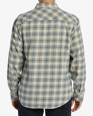 Billabong Men's Classic Long Sleeve Flannel Shirt